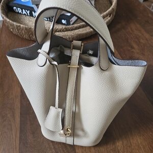 Elegant Cream Leather Tote Bag